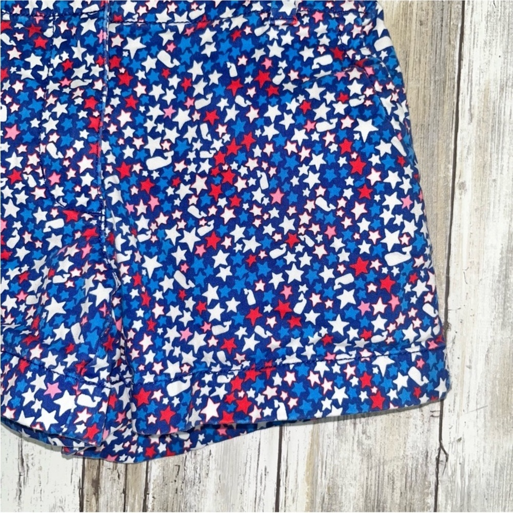 Vineyard Vines Kids Star Shortss - Picture 2 of 6